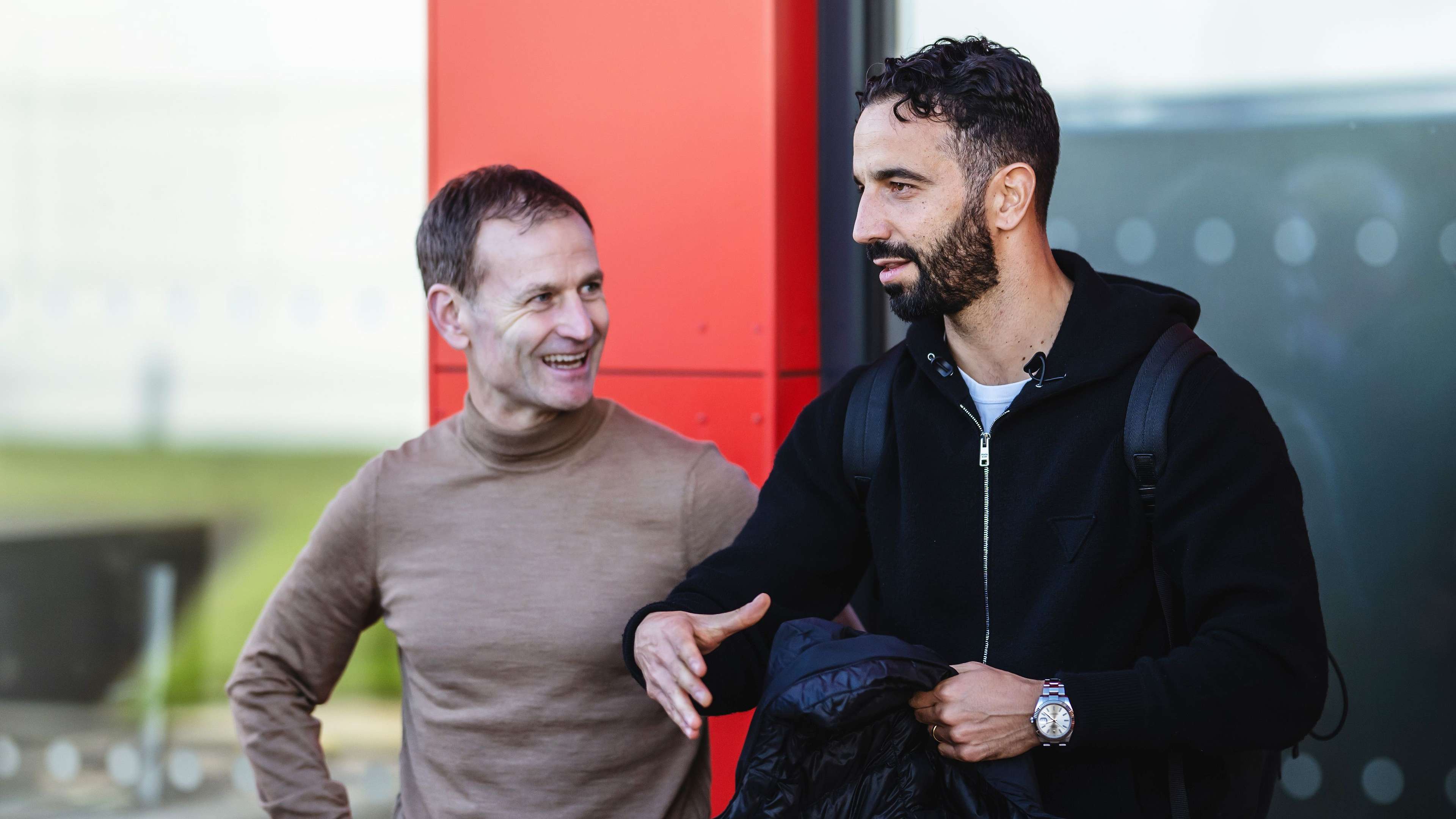 场占据一定 场占据一定